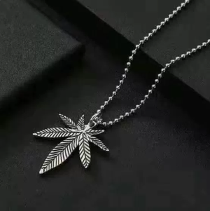Titanium steel necklace, men's clavicle chain
