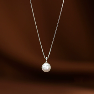 Pearl necklace, minimalist style clavicle chain